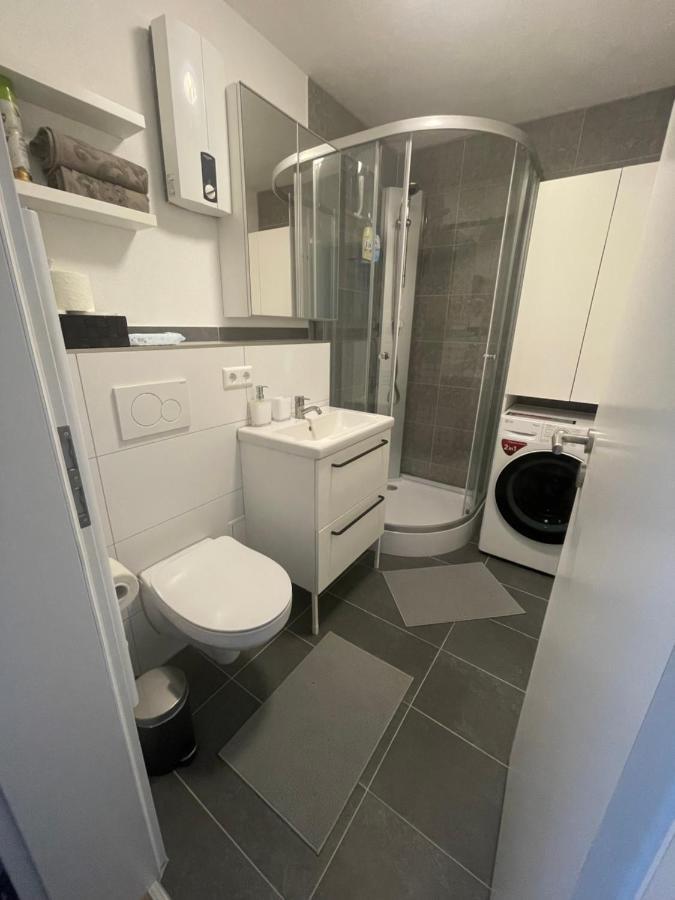 #4 Modern & Comfortable Apartment Memmingen Esterno foto